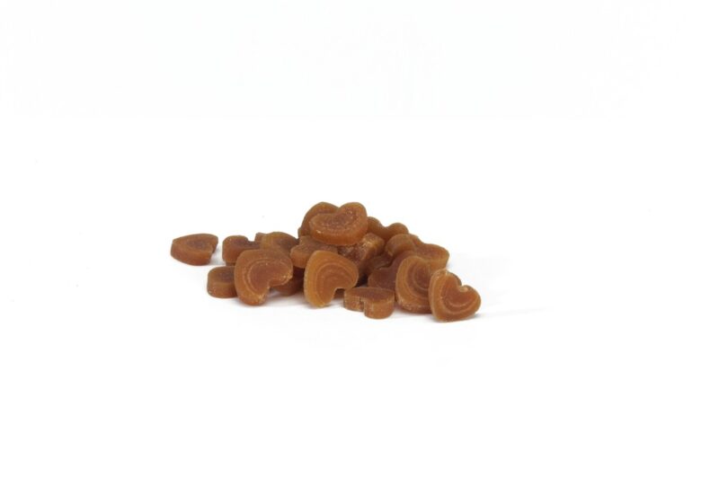 Snack per gatti adulti cuoricini al salmone Camon - immagine 2