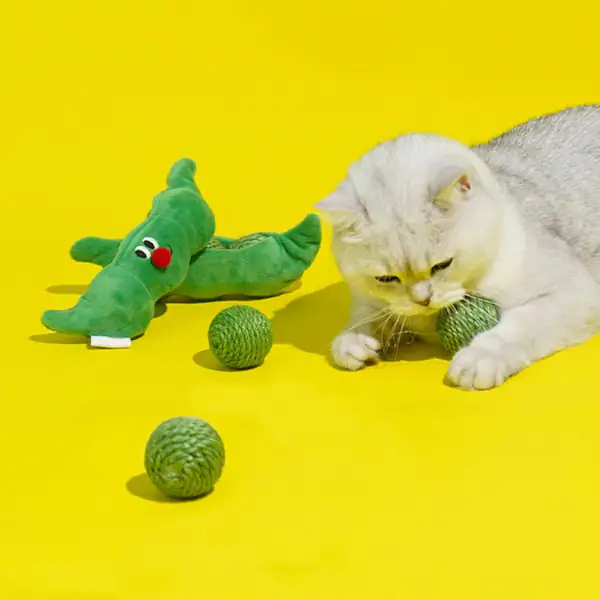 Gioco per gatti Fagiolino in tessuto e sisal Leopet - immagine 2